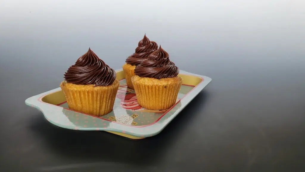 Fudge Icing recipe for dessertswithstephanie.com