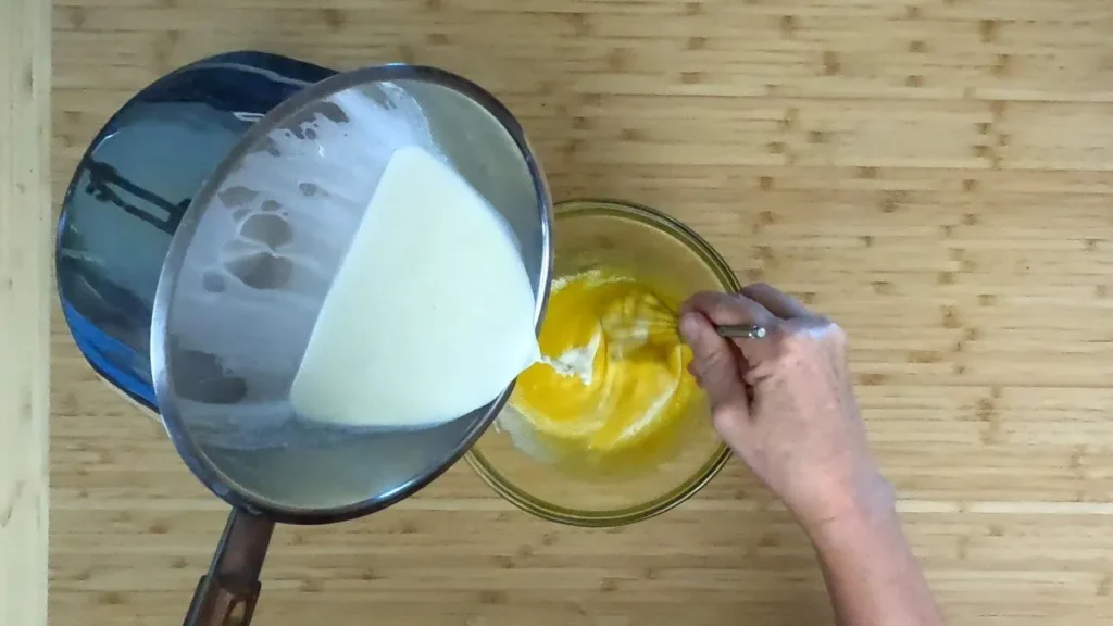 how to temper eggs for mousse