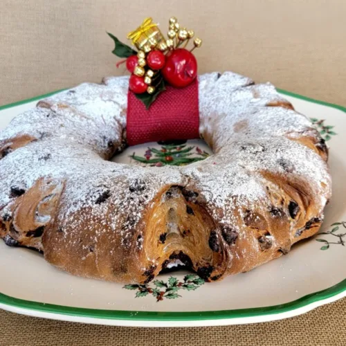 Christmas Stollen wreath from dessertswithstephanie.com