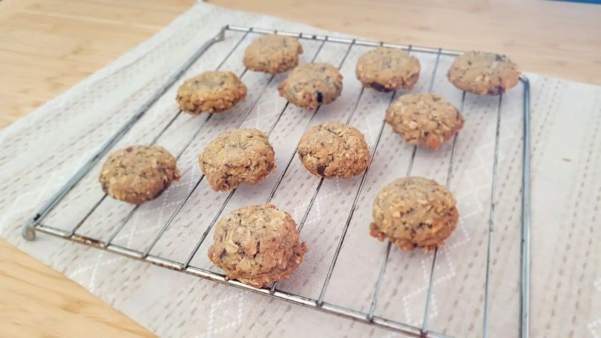 oatmeal cookies with orange zest and chocolate chips