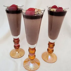 recipe for chocolate panna cotta made with cream