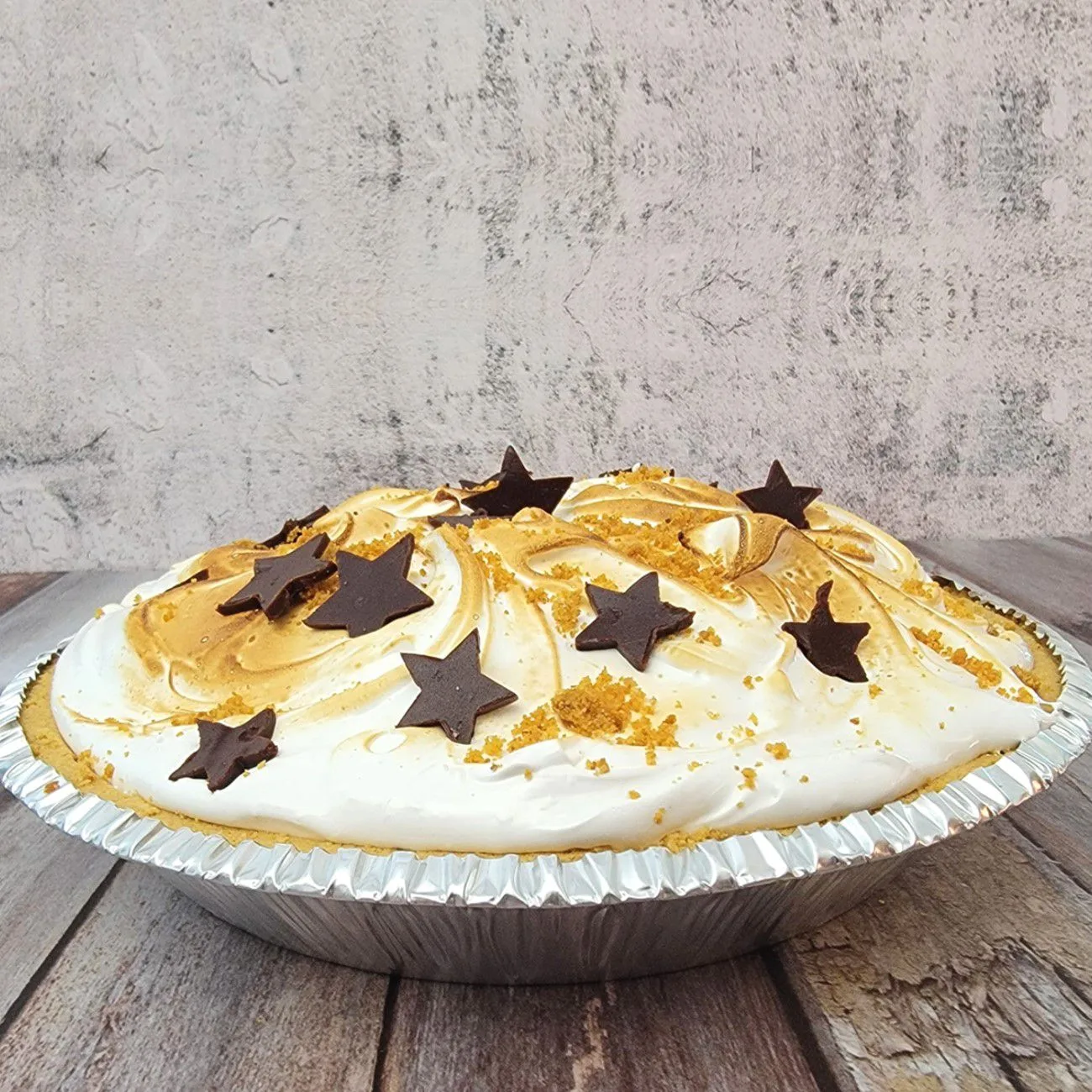 Smores Pie - No Bake, Easy and Delicious - Desserts With Stephanie