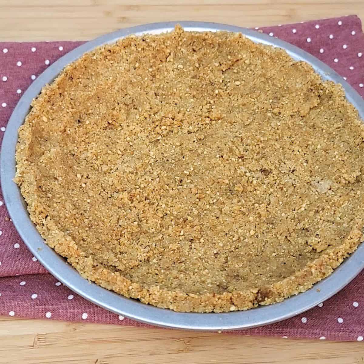 walnut pie crust in pan