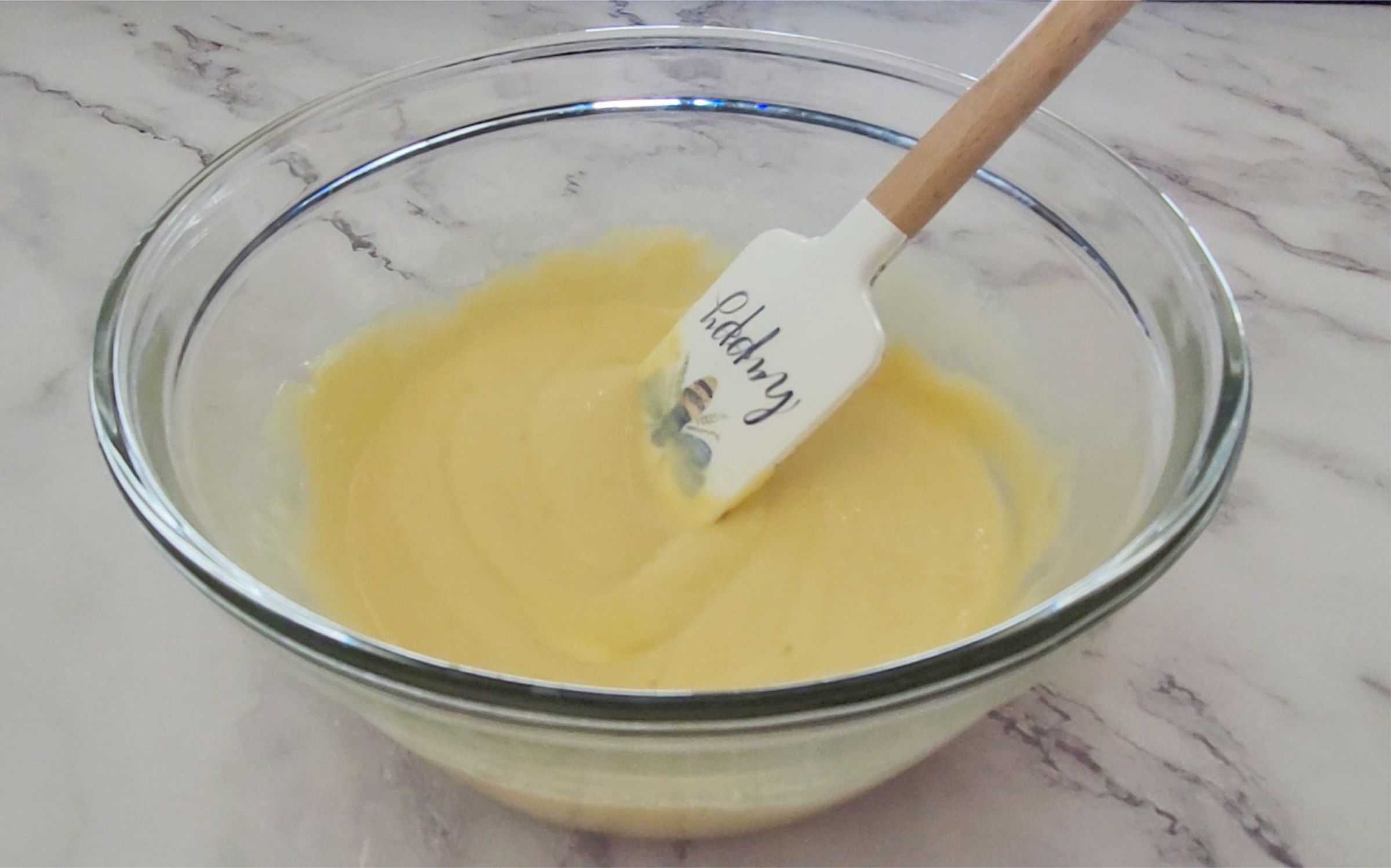 no bake lemon pie filling after adding optional yellow food coloring