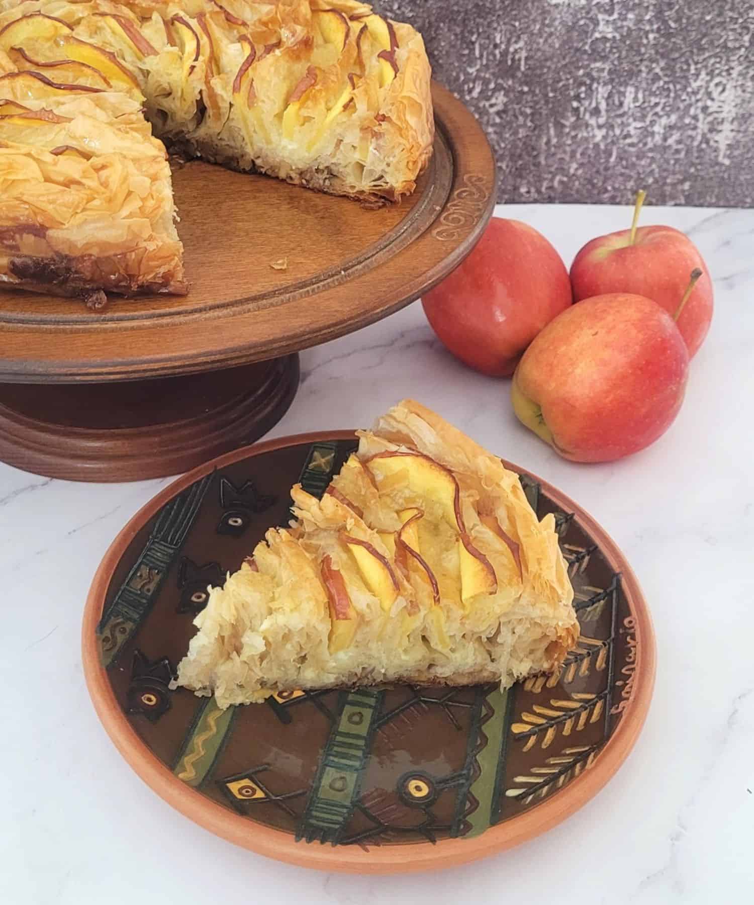 apple crinkle slice cake on dish and ready for eating!