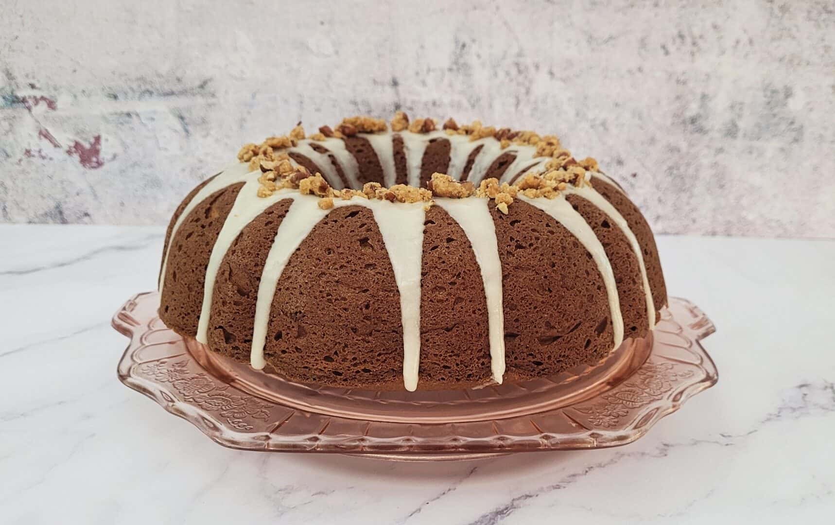 finished maple cake on a serving platter