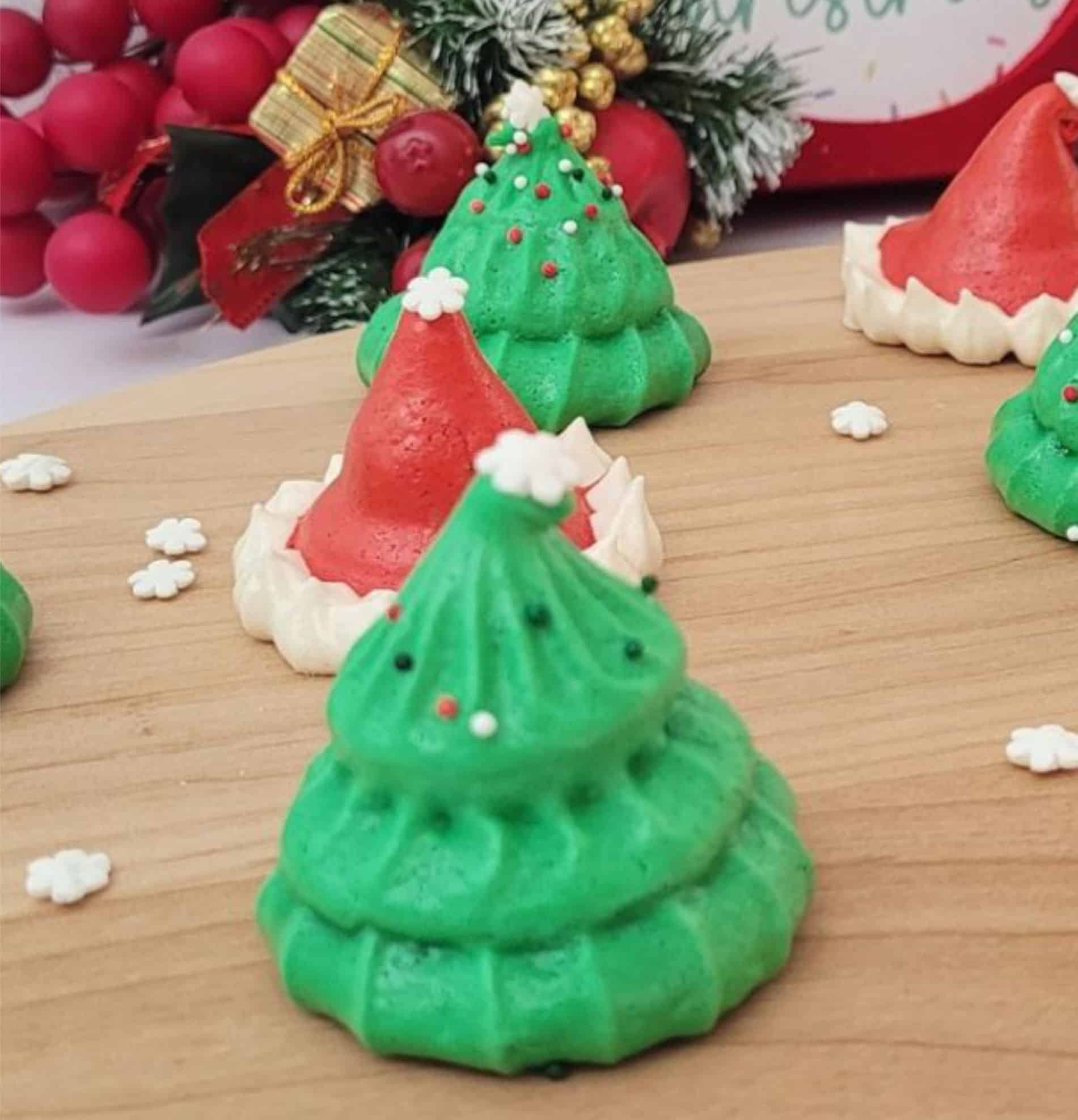 close up of Christmas meringue cookies